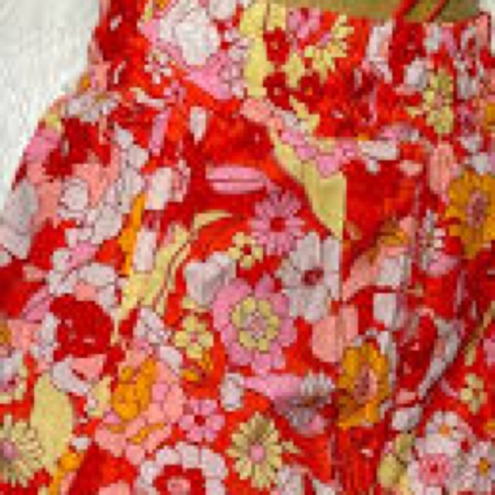 Avia Floral 2-1 Shorts - Red and Pink Size Large 12-14 EUC - Picture 7 of 7